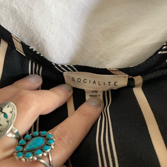 Socialite midi wrap dress - Picture 5 of 7